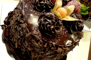 Black & White Russian Cake & Marshmallow Orange Chocolate Fudge (BW1)