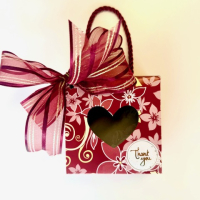 Box (Heart Red)
